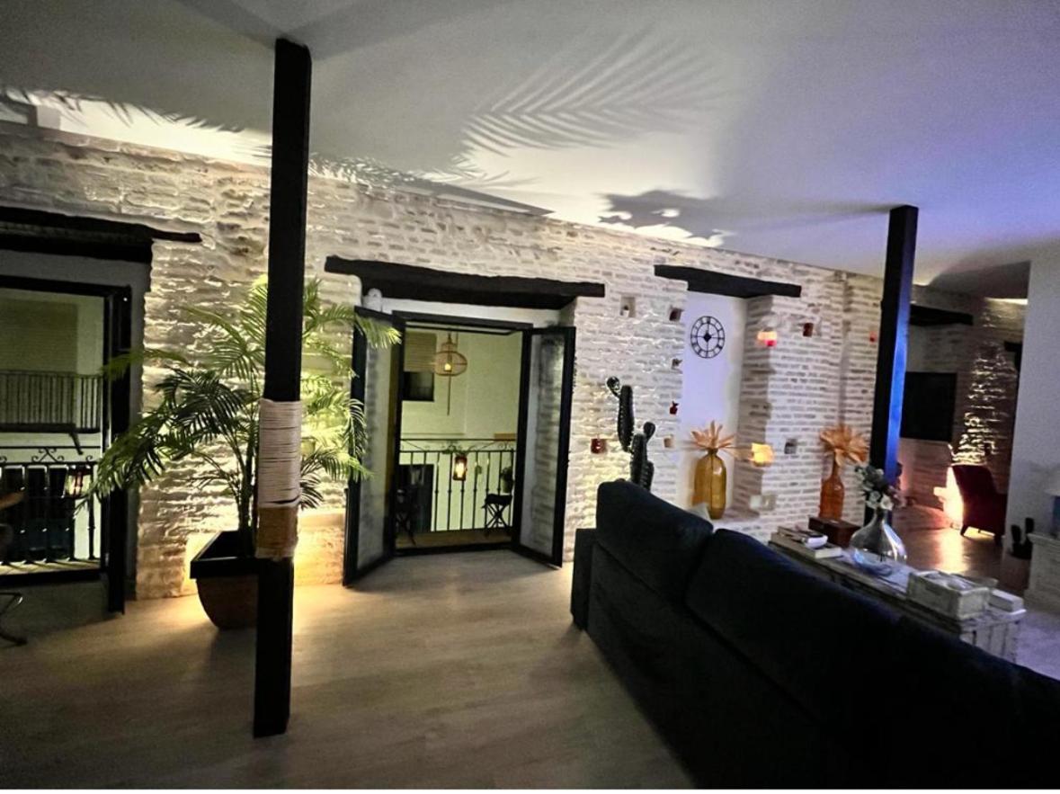 Casa Duque Compartida Familiar 2- Habitacion Bano Propio Seville Ngoại thất bức ảnh