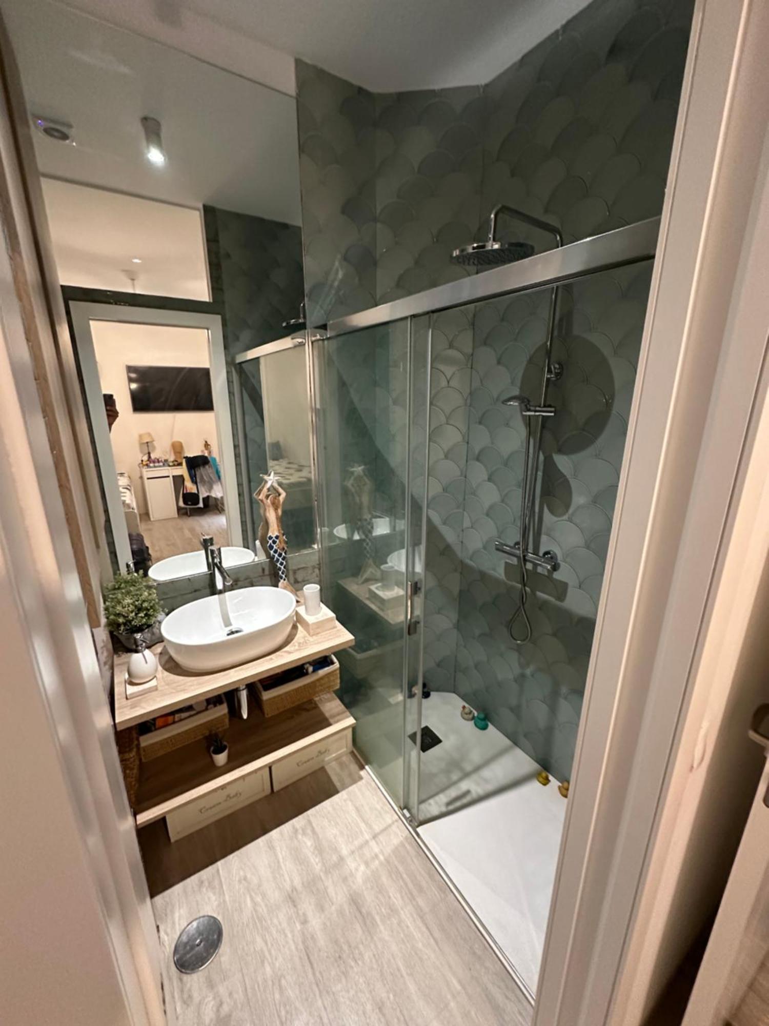 Casa Duque Compartida Familiar 2- Habitacion Bano Propio Seville Ngoại thất bức ảnh