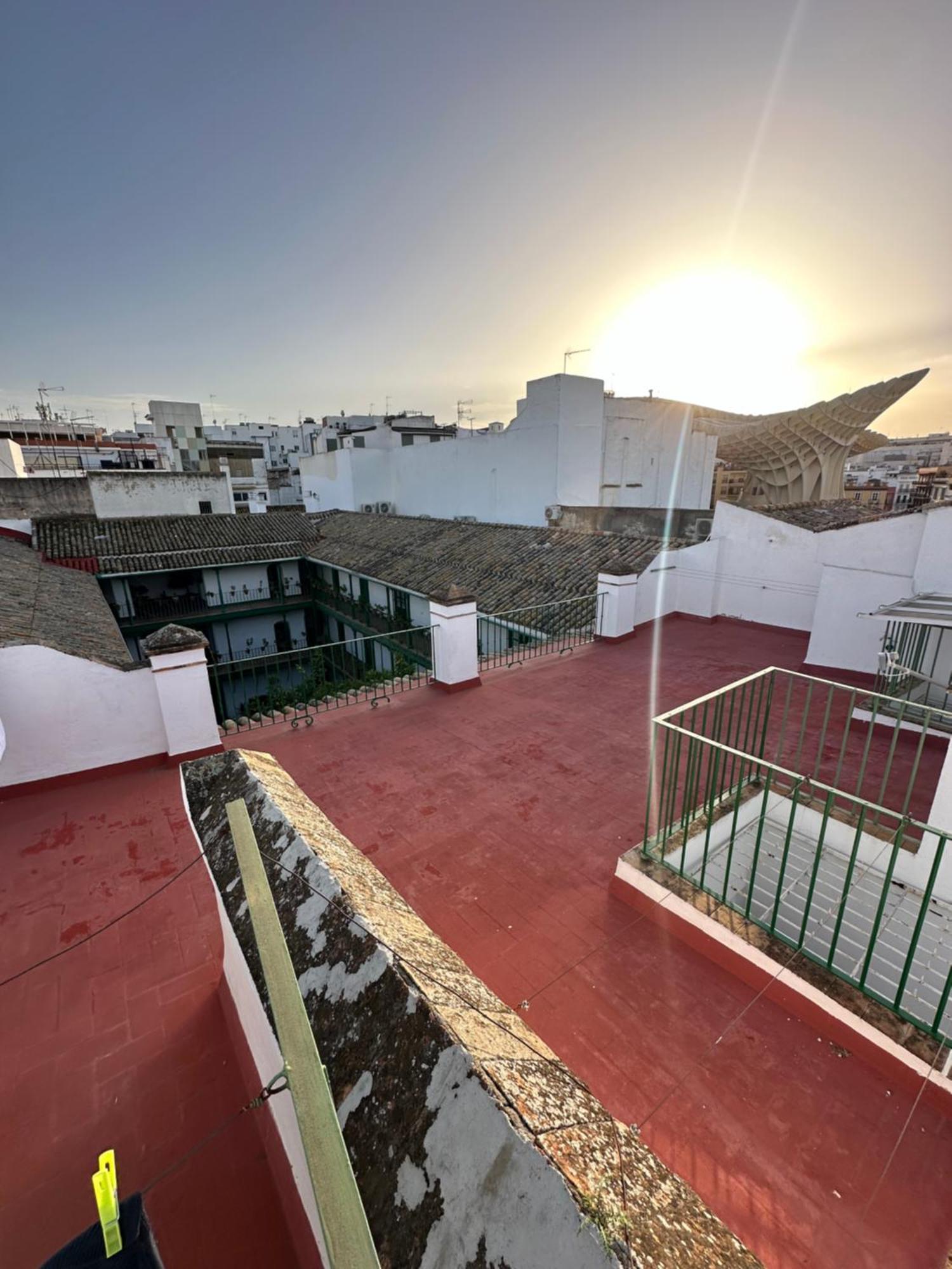 Casa Duque Compartida Familiar 2- Habitacion Bano Propio Seville Ngoại thất bức ảnh
