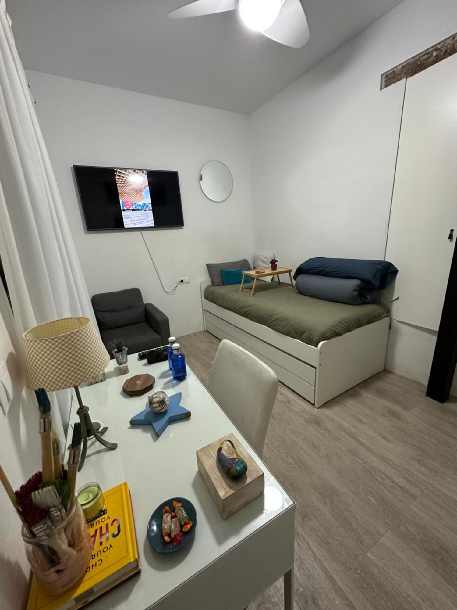Casa Duque Compartida Familiar 2- Habitacion Bano Propio Seville Ngoại thất bức ảnh